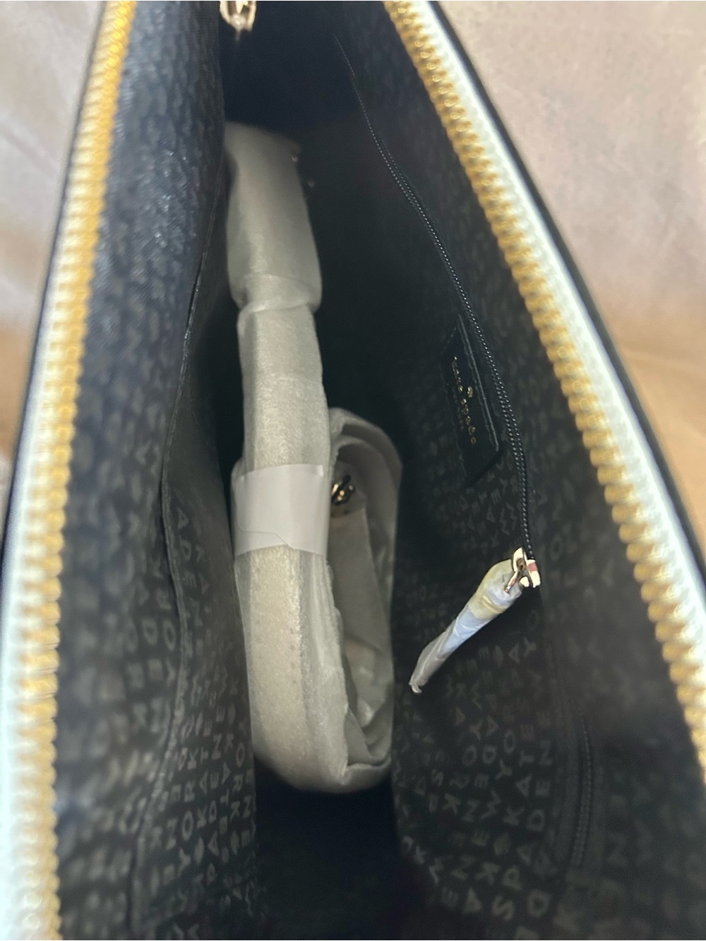 Kate Spade Carli Black & White Dome Satchel - Picture 5 of 9